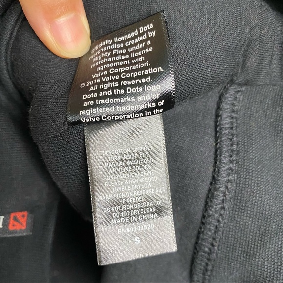 DOTA 2 Black Cowl Neck Hoodie Sweater Long Raglan Sleeves Thumb Holes Small - Picture 5 of 14